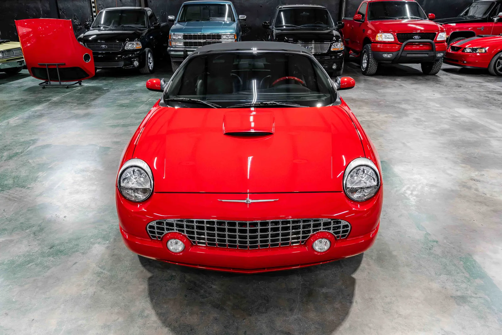 2004-Ford-Thunderbird-Colorado Red-1FAHP60A94Y109497-54.jpg
